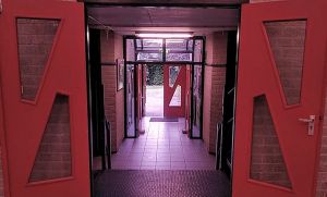 Entree-gebouw-4.jpg