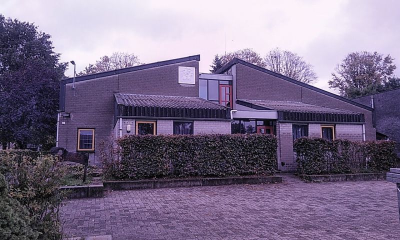 Bestand:Buitenterrein-2.jpg