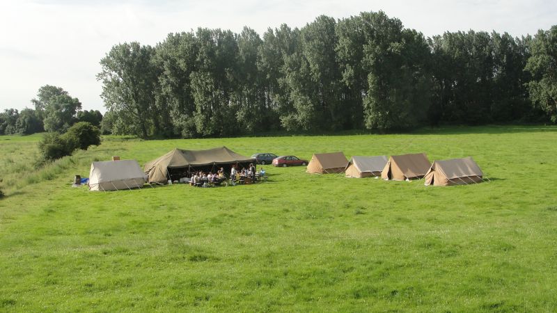 Bestand:Kamplocatie omslagfoto.jpg